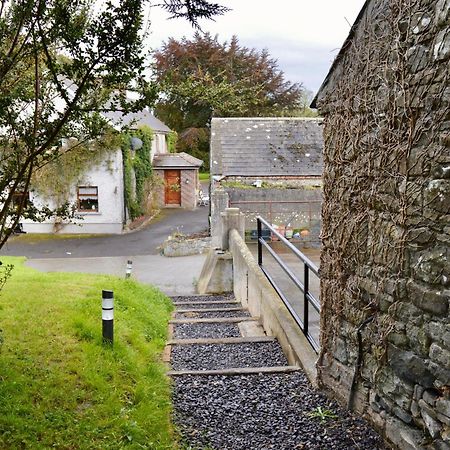 Villa Sheelin Huts Blue, Hot-Tub Available From 1St April Until 1St November Cavan Esterno foto