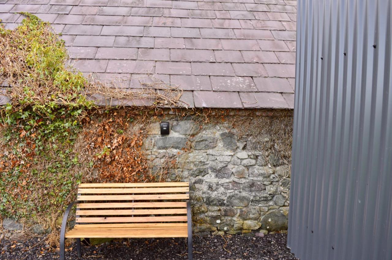 Villa Sheelin Huts Blue, Hot-Tub Available From 1St April Until 1St November Cavan Esterno foto